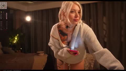 kinkylina_ online show from September 26, 5:32 pm