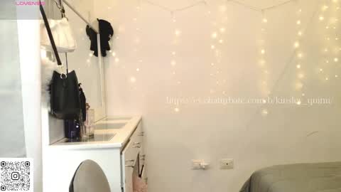 5 short videos of my body parts for 200 tks online show from May 28, 10:18 pm
