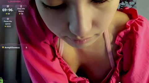 Aura online show from December 3, 4:04 am