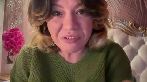 KiraDivine online show from February 11, 2:29 pm