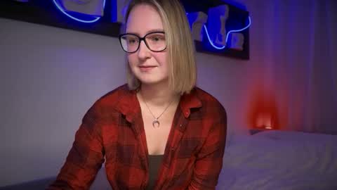 KiraFatex online show from December 20, 3:49 pm