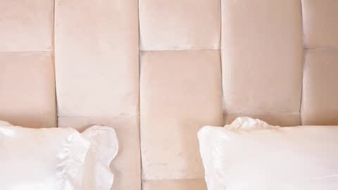 kira online show from September 26, 6:33 am