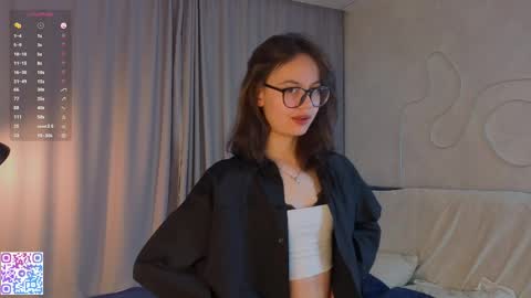 Miko online show from April 13, 7:03 pm