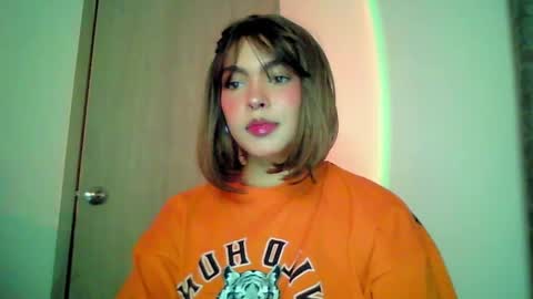 Snapshot of kiri_cute chatting on September 13, 5:37 am Kiri online show from September 13, 5:37 am