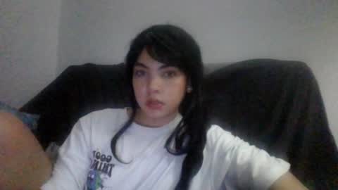Snapshot of kiri_cute chatting on January 13, 5:33 am Kiri online show from January 13, 5:33 am