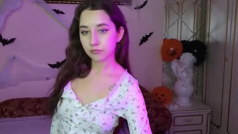 Snapshot of kisses_eva chatting on October 19, 5:09 am Hot Eva online show from October 19, 5:09 am