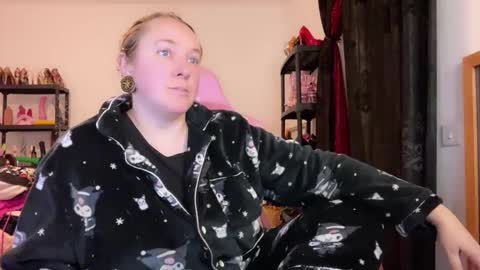 kissica online show from January 10, 8:02 pm