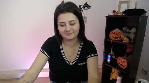 kissleoxx online show from October 29, 5:59 pm