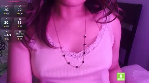 J online show from February 11, 8:21 pm