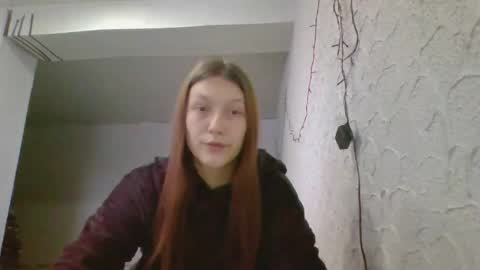 kiti_kitiss online show from February 8, 1:59 pm