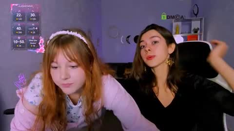 Snapshot of kitniss_dreamy chatting on September 28, 8:03 pm kitniss online show from September 28, 8:03 pm
