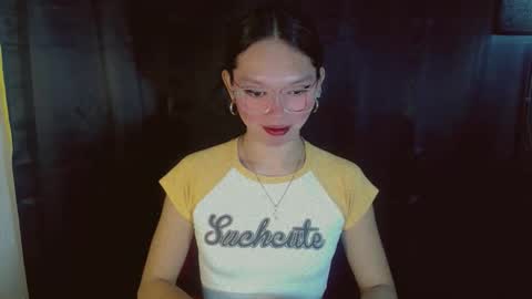 Snapshot of kitteylovesyou chatting on September 28, 5:25 am KITTY online show from September 28, 5:25 am