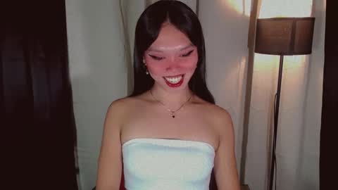 Snapshot of kitteylovesyou chatting on October 2, 9:09 pm KITTY online show from October 2, 9:09 pm