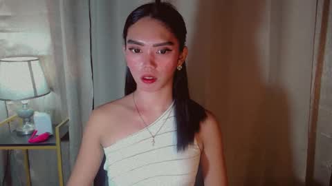 Snapshot of kitteylovesyou chatting on September 11, 12:22 am KITTY online show from September 11, 12:22 am