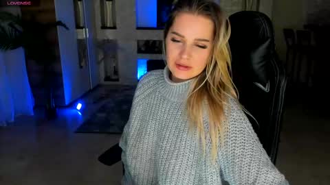 Snapshot of kittiliza chatting on February 28, 1:58 am kittiliza online show from February 28, 1:58 am