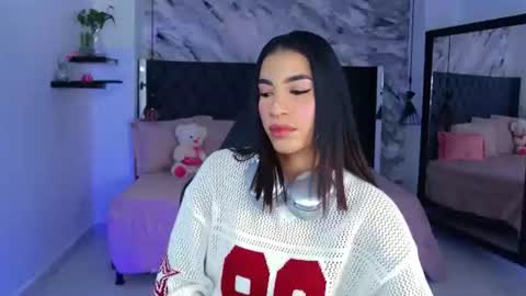 Kitty online show from June 11, 11:29 am