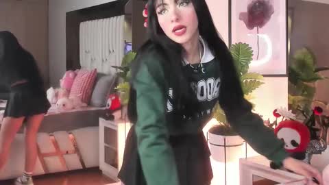 kitty online show from February 4, 11:41 pm