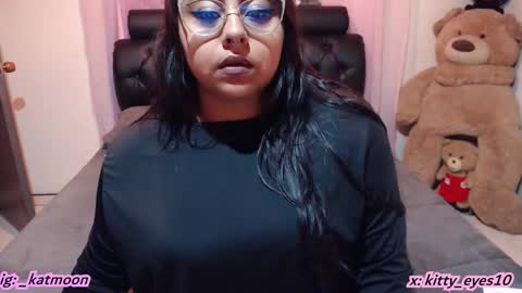 kitty online show from November 14, 4:56 am