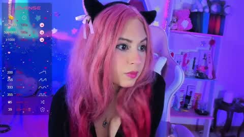 Snapshot of kitty_parker chatting on December 14, 1:49 am online show from December 14, 1:49 am