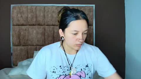 Kitty Rave online show from October 12, 12:57 am