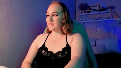 Your Goddess Kate  Follow me online show from October 24, 5:20 pm