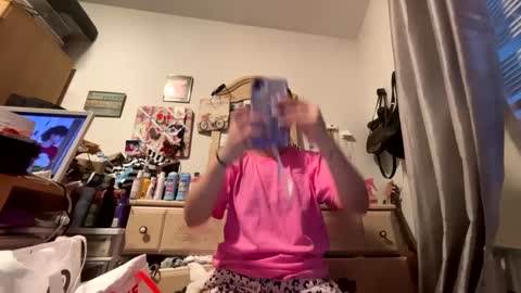Snapshot of kittyluvx chatting on February 24, 10:47 pm kittyluvx online show from February 24, 10:47 pm