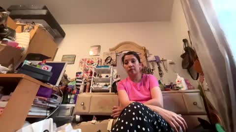 Snapshot of kittyluvx chatting on October 19, 9:06 pm kittyluvx online show from October 19, 9:06 pm