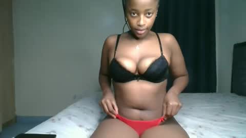 Kittypettite online show from April 1, 11:00 am