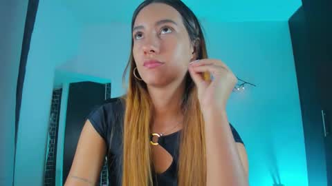 kitty online show from March 12, 6:05 am