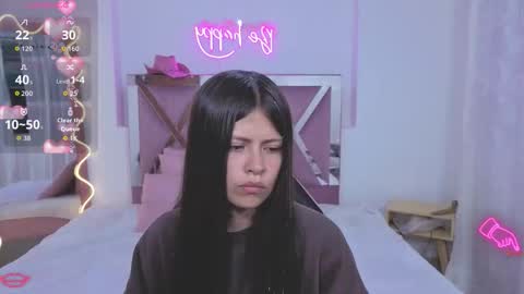 Kitty  online show from September 24, 11:53 am