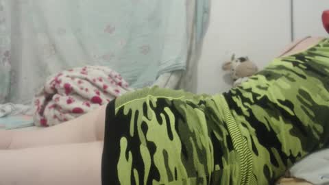 kittywhiteass online show from March 11, 7:03 am