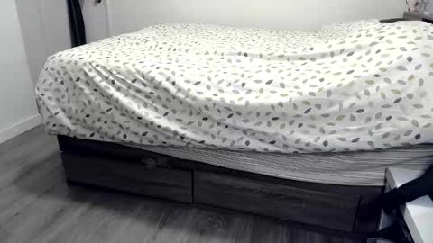 Kittyymaze online show from April 13, 2:40 pm