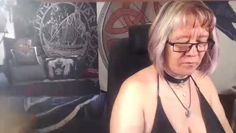 Michelle online show from October 14, 9:45 am