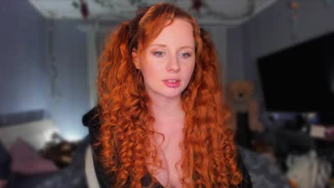 Klementinafanslyklementina6661 online show from April 2, 7:22 pm