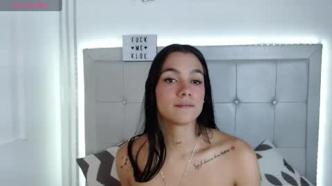 kloe__watson online show from April 29, 11:54 pm