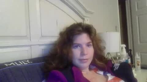 krazyred1027 online show from February 26, 2:32 am