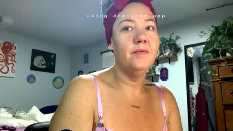 kreamyk420 online show from February 22, 4:19 pm