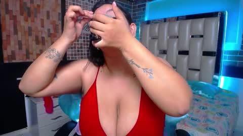 kriss_sweetboobs online show from October 4, 1:28 pm