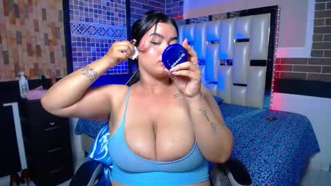 kriss_sweetboobs online show from February 27, 2:39 pm