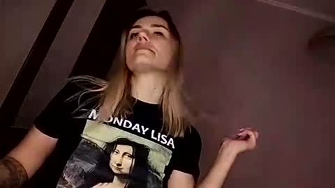 KrissSexi online show from September 15, 5:16 am