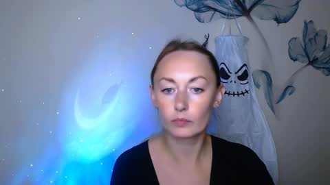 Snapshot of kristinahech_ chatting on October 11, 9:58 am Kristi online show from October 11, 9:58 am