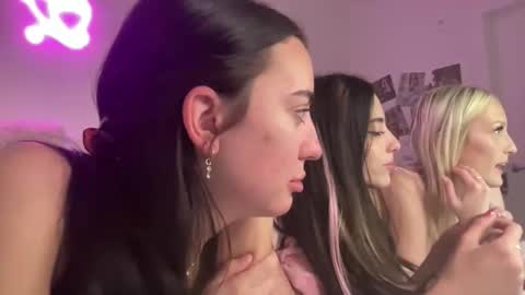 kristina juarez online show from April 8, 3:30 am