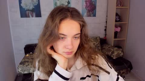 Snapshot of kristinalevis chatting on December 26, 4:25 pm Kristina online show from December 26, 4:25 pm