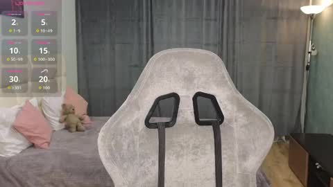 Kristy online show from April 25, 10:29 pm