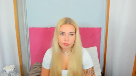 KristyFlowers online show from February 4, 6:14 am