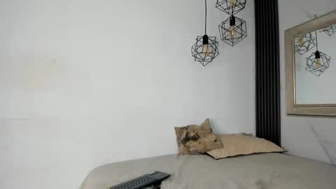 Cristina online show from February 25, 7:45 pm