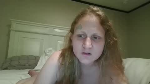 Krystal online show from November 22, 3:09 am