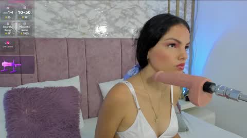 Snapshot of kuitty_sara chatting on March 4, 12:22 pm SARA online show from March 4, 12:22 pm