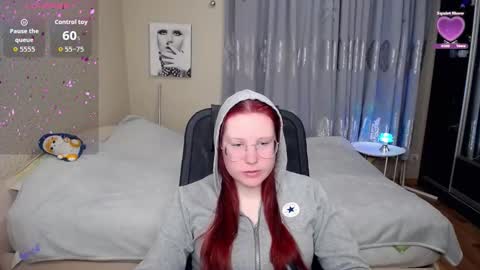 kuri_u online show from February 22, 9:32 am