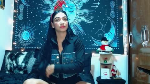 Snapshot of kylie_capricorn chatting on December 26, 9:37 pm kylie online show from December 26, 9:37 pm